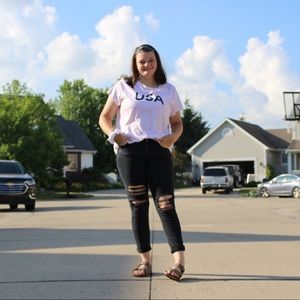 Meet your Posher, Camille